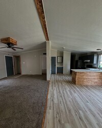 Building Photo - Cassville - 3 bedroom