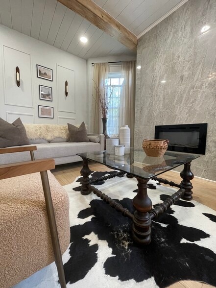 Building Photo - 502 Woodworth Ave