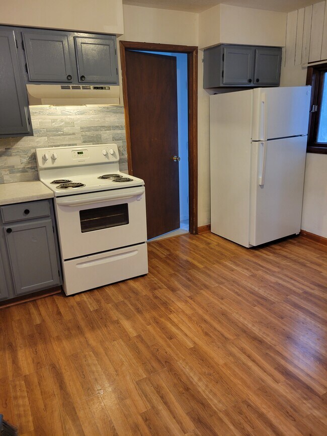 Building Photo - 610 N 18th St