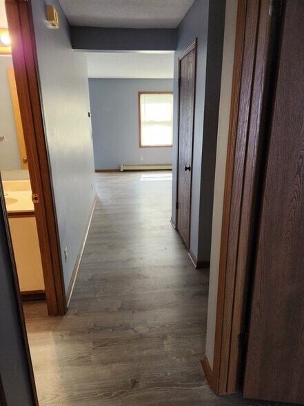 Building Photo - 1316 w Norton ave