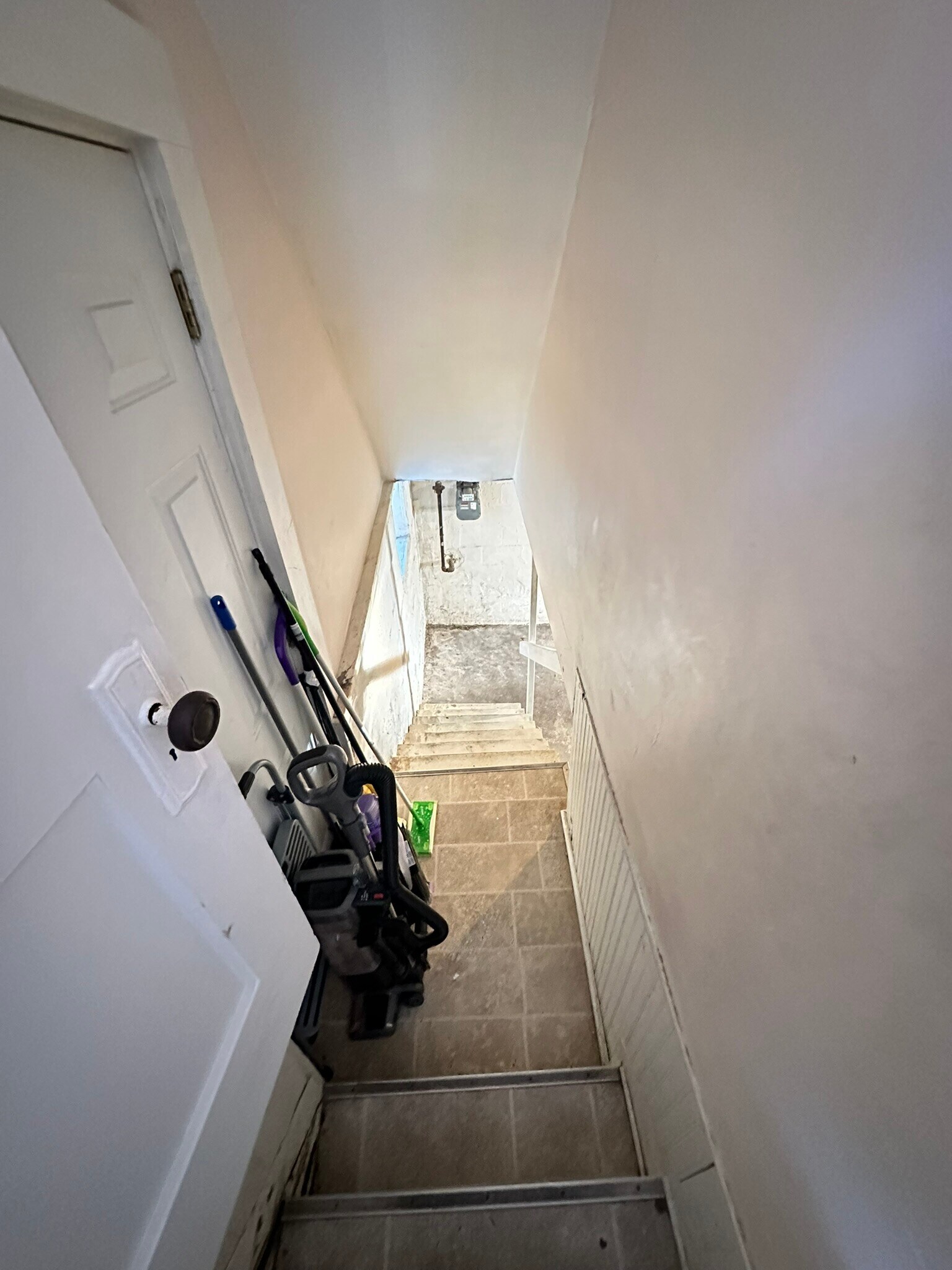 Building Photo - 414 Fairchild Ave