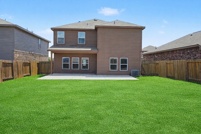 Building Photo - 4 Bed, 2.5 Bath Home in Hightop Ridge with Open Floor Plan