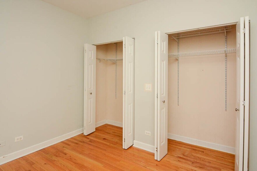Building Photo - 3251 N Clifton Ave