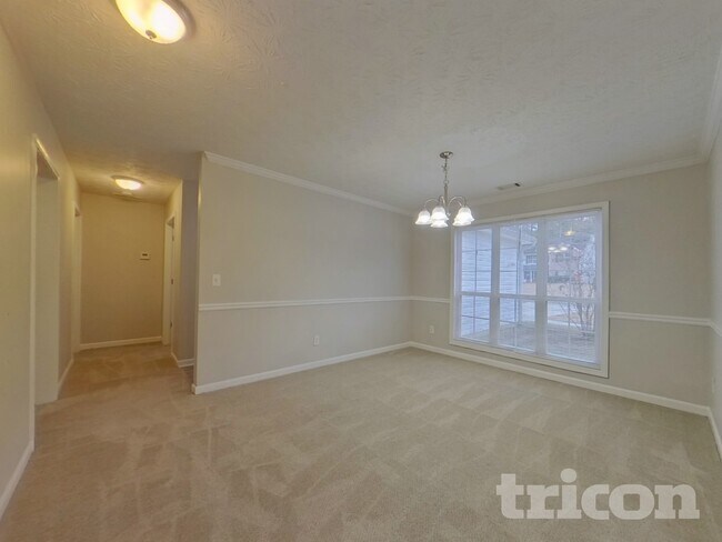 Building Photo - 615 Bridle Creek Dr