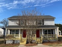 Building Photo - Spacious Two Bedroom Townhome In Kannapolis