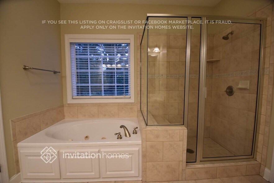 Building Photo - 3411 Lena Raechel Cir