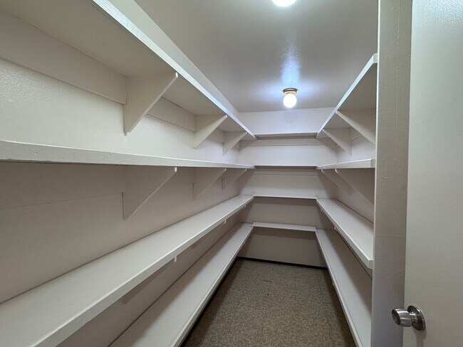 Building Photo - 13341 Aldrin Ave