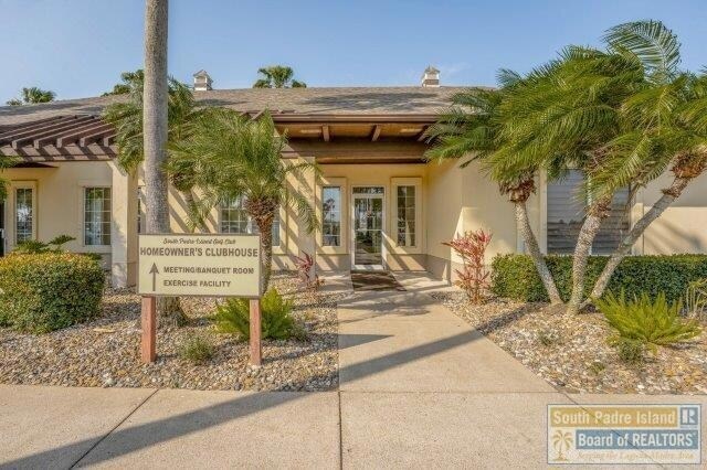 Building Photo - 9 Doral Dr