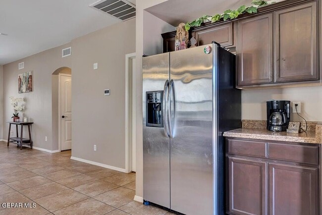 Building Photo - 12921 Hueco Cave Dr