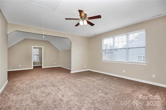 Building Photo - 311 Palmerston Ln