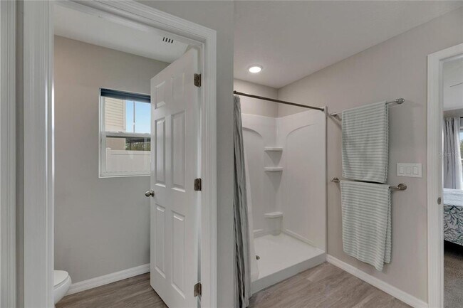 Building Photo - 12696 Tannencrest Dr