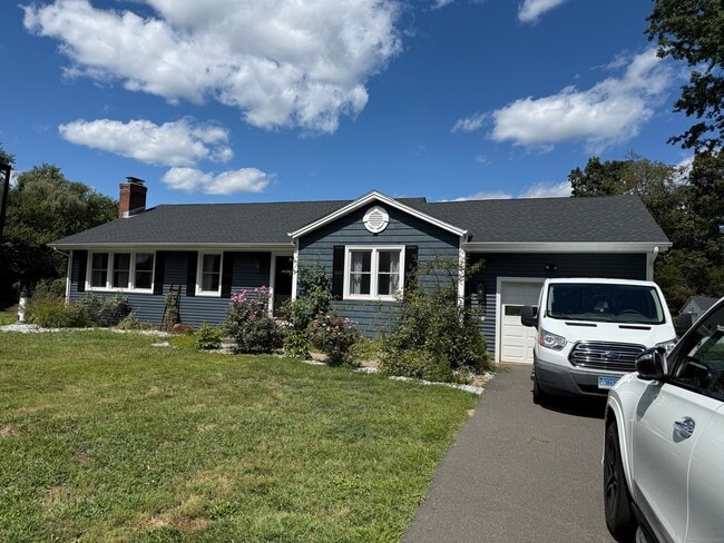 Primary Photo - 235 Wethersfield Rd