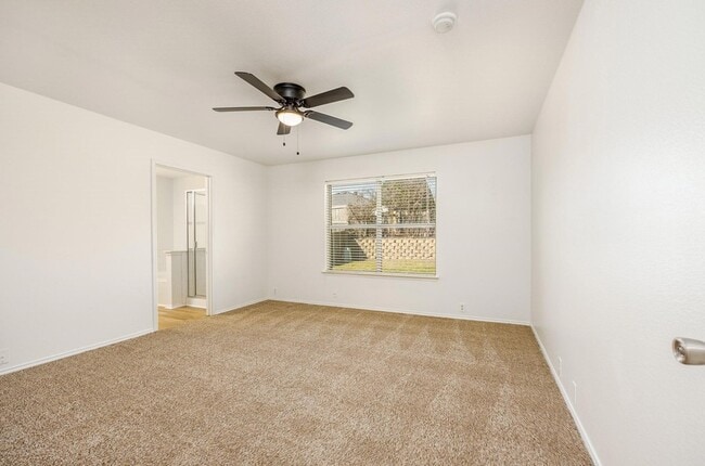 Building Photo - 8529 Prairie Dawn Dr