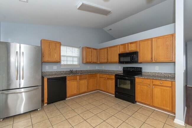 Building Photo - 304 Providence Hall Dr