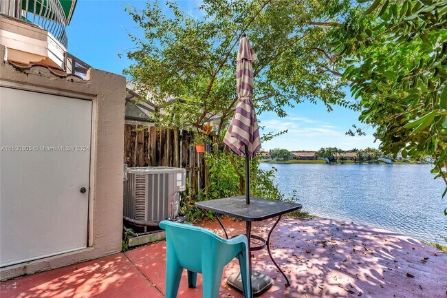 Building Photo - 1381 NW 126th Way