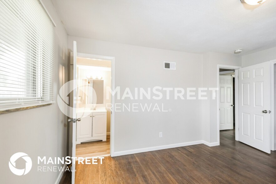 Building Photo - 11557 Portsmouth Dr