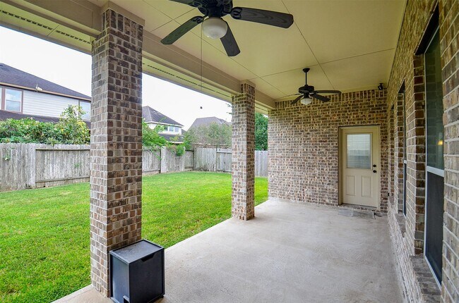 Building Photo - 26323 Walker Mist Lane