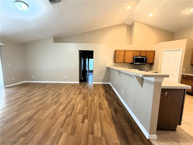 Building Photo - 1710 NW 17th St