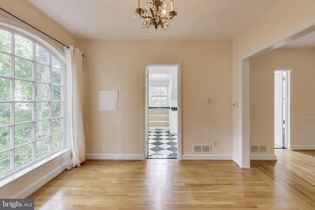 Building Photo - 7308 Burdette Ct