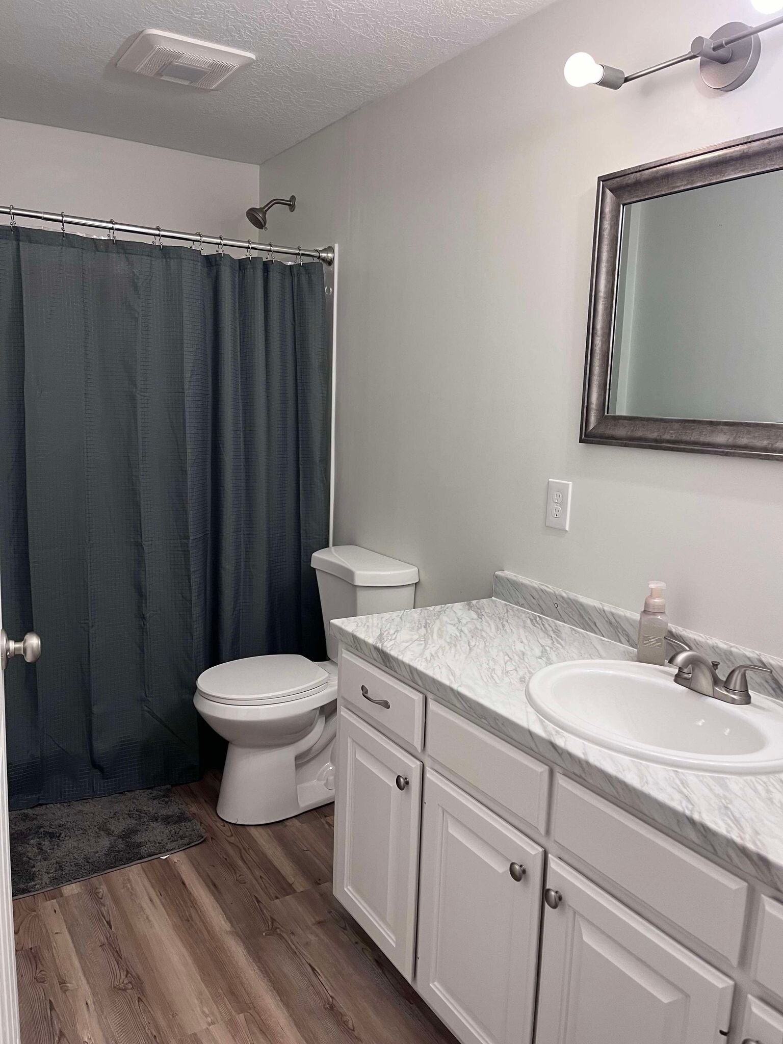 Building Photo - 639 S Appaloosa Cir