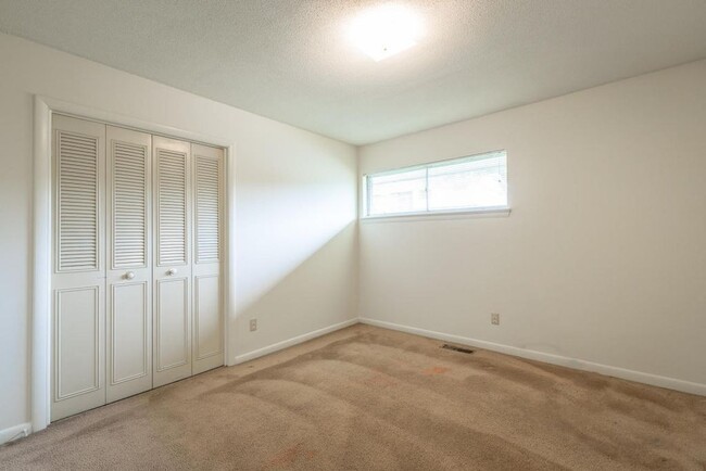 Building Photo - 3408 Gail Dr