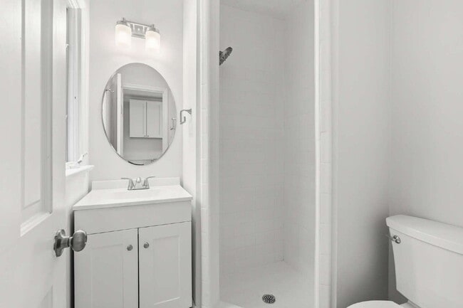 Building Photo - Spacious 3-Bedroom Ranch Gem on Homestead Road: 2,746 Sq. Ft. of Comfort and Style in Chapel Hill!