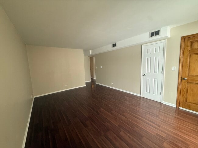 Building Photo - 109 Central Ave