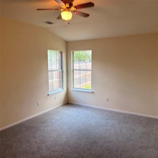 Building Photo - 1512 Jackie Robinson Pl