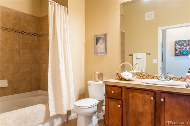 Building Photo - 7865 Vallagio Ln