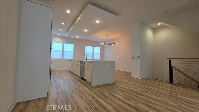 Building Photo - 436 Village