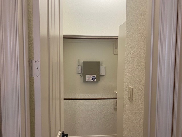 Building Photo - 7911 Sydney Bay Ct