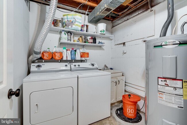 Building Photo - 12707 Harborview Ct