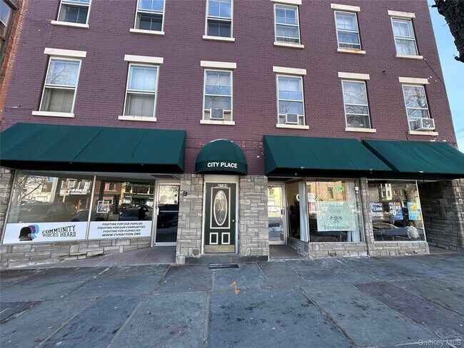 Building Photo - 89 Broadway