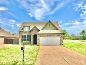 Building Photo - Available Now! 4-Bedroom 2.5 Bath Home In ...