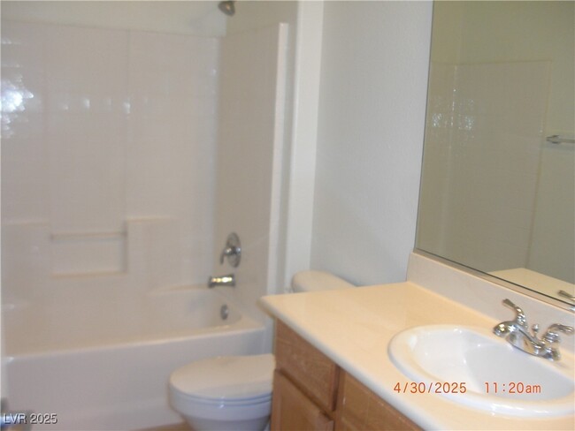 Building Photo - 2186 Sawtooth Mountain Dr
