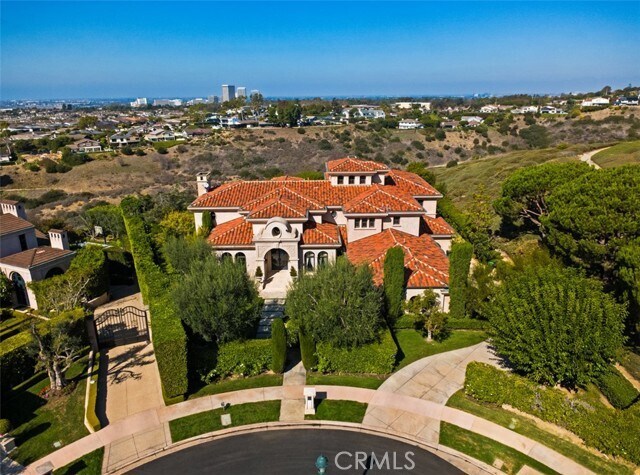 Building Photo - 1 Rim Ridge