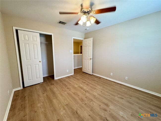 Building Photo - 7707 Wexford Hollow