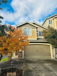 Building Photo - Charming Home in Great Location