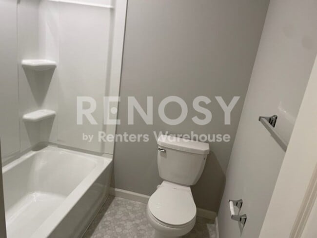 Building Photo - Union Park 3 Bedroom 2.5 Bath Townhome in Lake Elmo