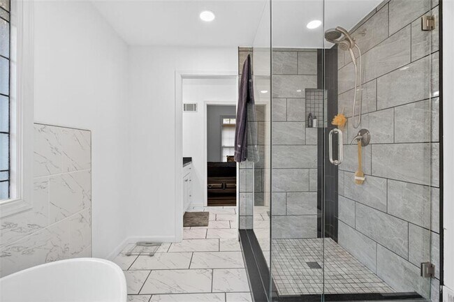 Building Photo - 2222 Amber Creek Trail