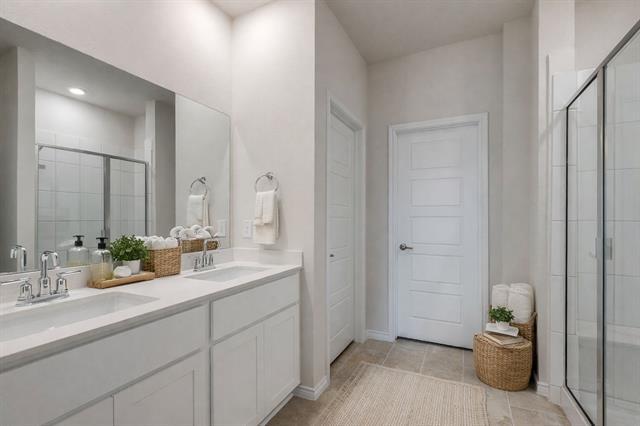 Building Photo - 1316 Rusted Rail Dr