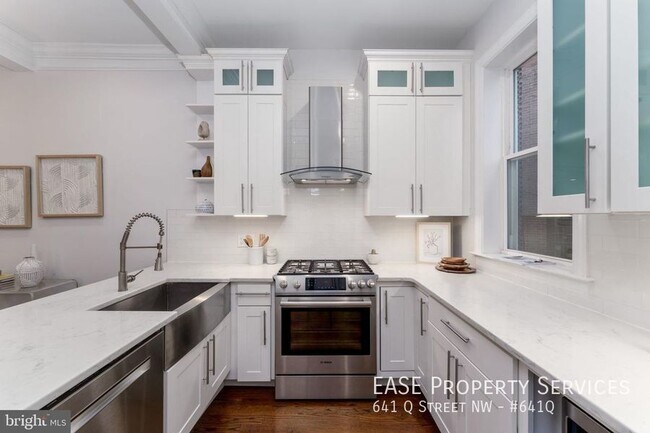 Building Photo - 641 Q St NW