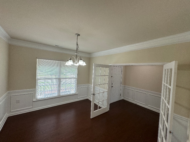 Building Photo - 925 Lemster Lane