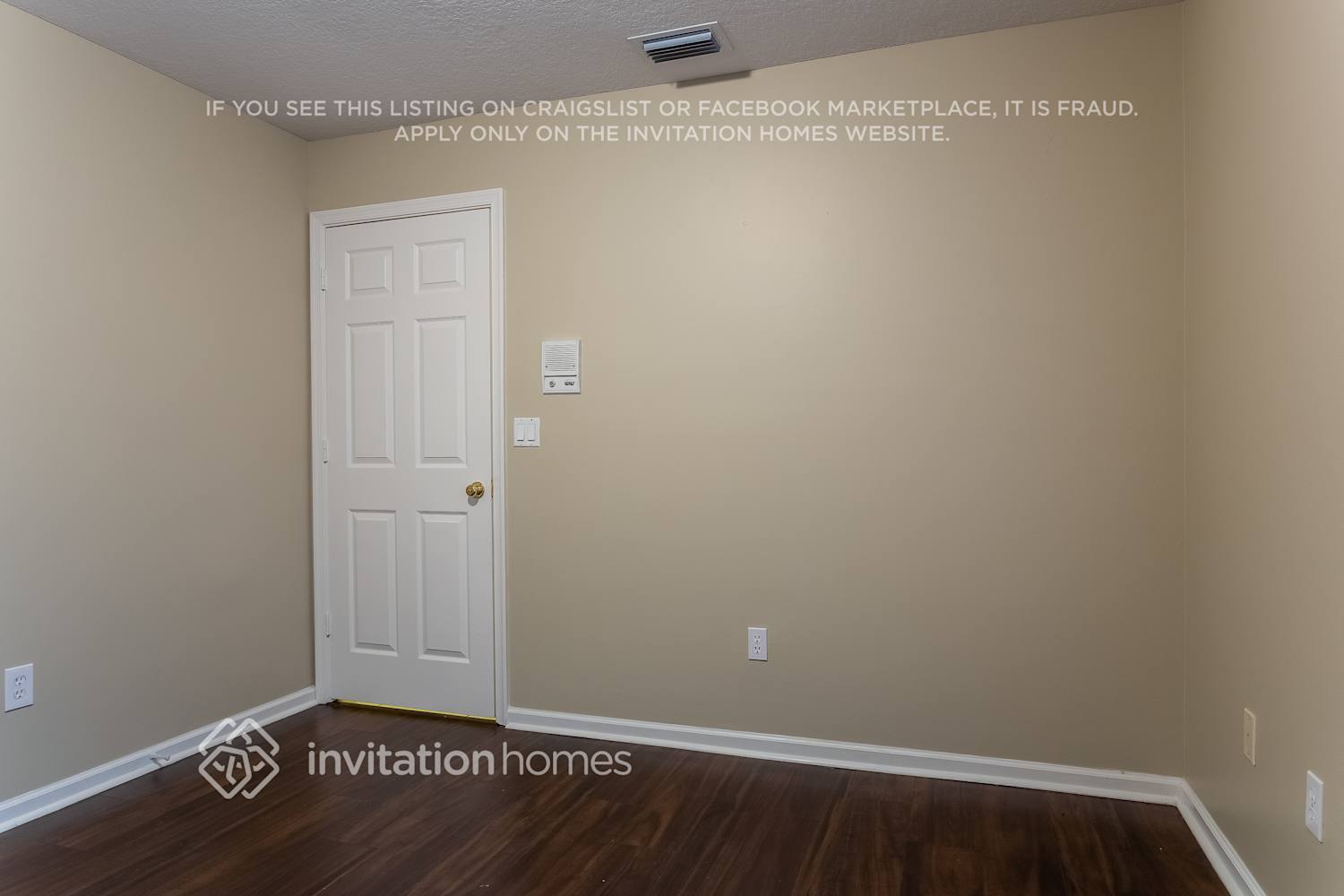 Building Photo - 1615 Grantham Dr