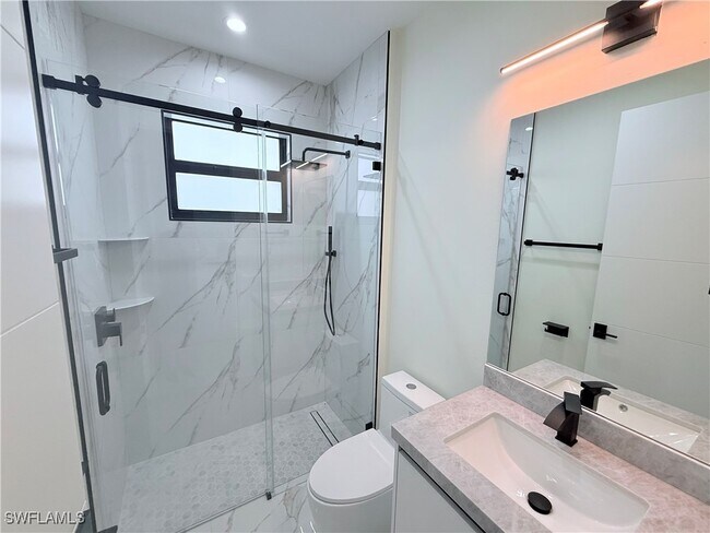 Building Photo - 1821 Desoto Blvd N