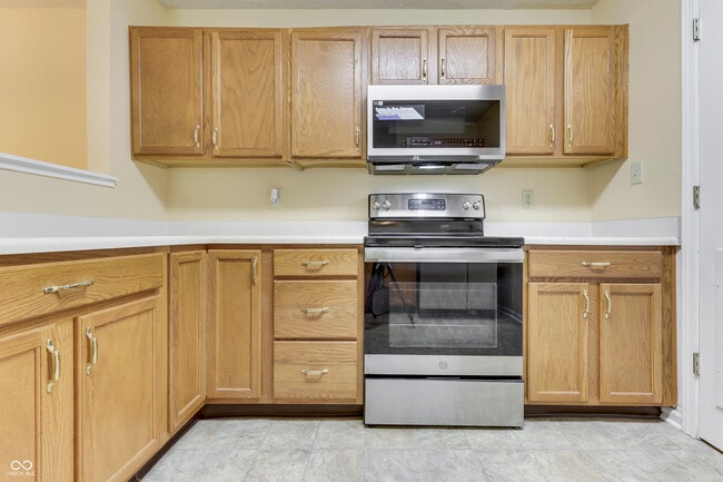 Building Photo - 6028 Wildcat Dr