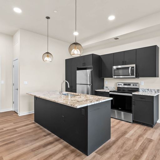 Building Photo - 777 W Freshwater Way