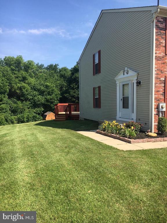 Building Photo - 81 Stoneshire Dr