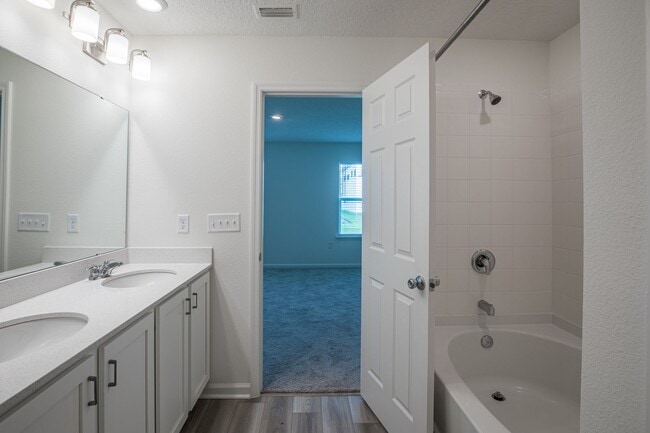 Building Photo - Harbor Dunes