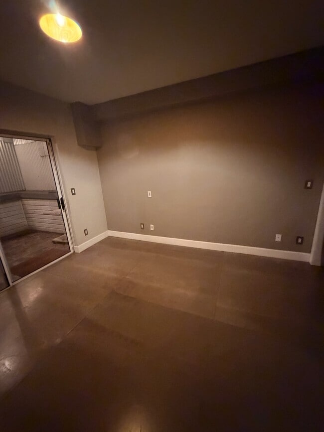 Building Photo - 18 Norfolk St